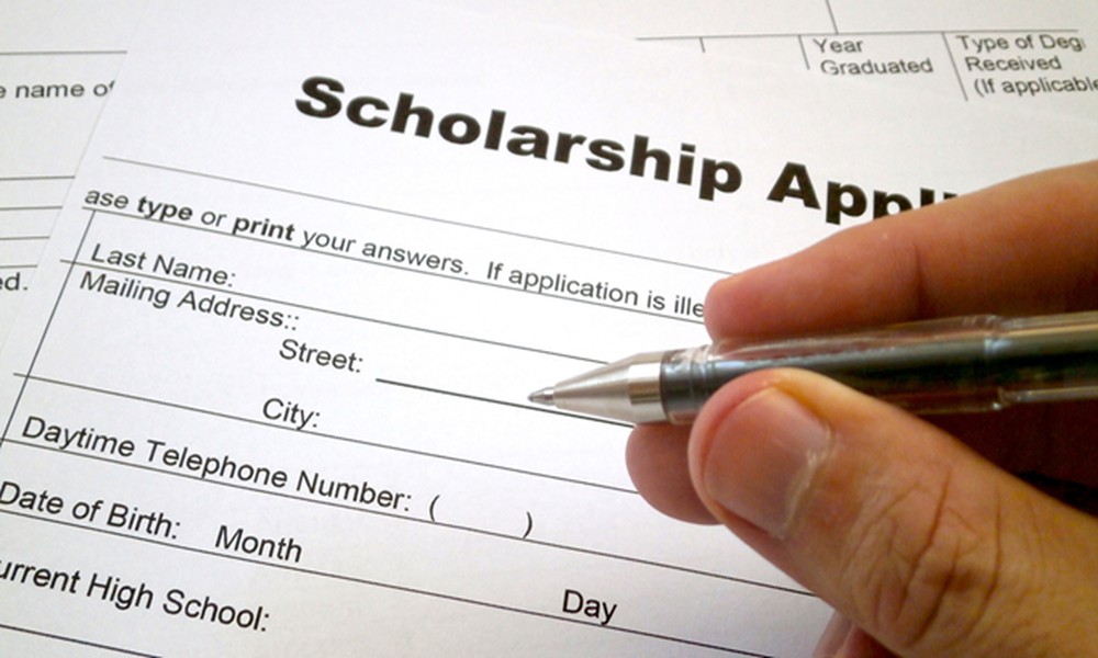 9 Costs Students Should Factor In Beyond Tuition When Budgeting for Music School